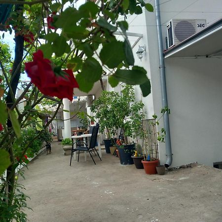 Hostel Dada Mostar Exterior foto